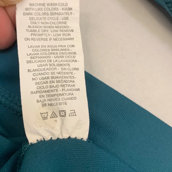 Women’s Alana athletic wear quarter zip blue/teal yoga-inspired fitness jacket - Picture 7 of 9